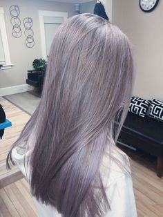 Hair Color Ideas Gray, Grey Hair Braids, Grey Hair Wig, Light Purple Hair, Hair Color Streaks, Lavender Hair, Long Gray Hair, Hair Color Purple