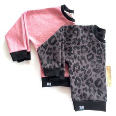 A fast, trendy sew that your kid is going to love! The lounge sweatshirt has 2 sleeve style options and will look great in a variety of fabrics! I love this with a pair of slouchy pants like the sarouels Unisex Long Sleeve Tops For Loungewear, Unisex Long Sleeve Loungewear Tops, Unisex Long Sleeve Lounge Tops, Long Sleeve Sweatshirt With Ribbed Cuffs For Play, Cotton Sweatshirt For Playwear In Fall, Fall Cotton Sweatshirt For Playwear, Cotton Fall Sweatshirt For Playwear, Cotton Sweatshirt With Ribbed Cuffs For Playwear, Crew Neck Sweatshirt With Ribbed Cuffs For Playwear