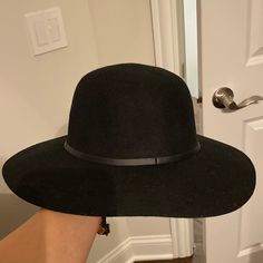 Brand New Black Felt Hat With Short Brim For Everyday, Black Brimmed Fedora For Everyday, Everyday Black Brimmed Fedora, Black Hats For Everyday Fall Wear, Black Fall Hats One Size, Black Everyday Hat For Fall, Casual Black Fedora For Everyday, Black Wide Brim Felt Hat For Everyday, Everyday Black Brimmed Felt Hat