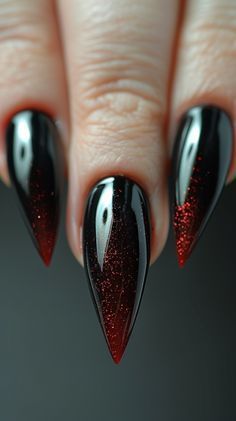 Red Cat Eye Halloween Nails, Halloween Cats Eye Nails, Cats Eye Halloween Nails, Cat's Eye Nails, Vampire Aesthetic Nails, Halloween Vampire Nails, Cat Eye Nails Halloween, Vampire Inspired Nails, Bruja Nails