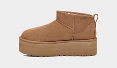 A modern interpretation of UGG's icon, the Ultra Mini reaches new heights with a leg-lengthening 2 inch platform. Offering a bolder look than ever, it's made with the same rich suede as the original, plus our UGGplush™ wool blend for signature softness.