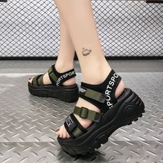 Platform Sandals Summer, Chunky Platform Sandals, Casual Sandals Womens, Sandals Outfit, Womens Sandals Summer, Chunky Sandals, Women Beach, Woman Shoes, Open Toe Shoes