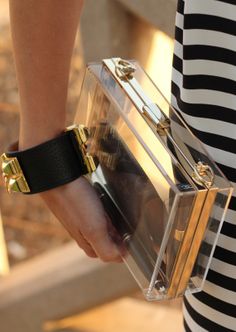 We never tire of the LuciteLux® clutch. Clutch Diy, Casual Clutch, Acrylic Bag, Diy Clutch, Acrylic Clutch, Transparent Bag, Vintage Lucite, Inspired Living, Bag Style