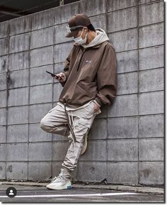 Hypebeast Men Outfit, Hypebeast Outfit Men, Winter Outfits Men Streetwear, Hypebeast Outfit, Techwear Men, Vest Outfits Men, Korean Street Fashion Men, Reverse Mocha, Mens Winter Fashion Outfits