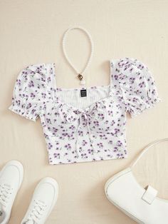 Violet Purple Casual Collar Short Sleeve Knitted Fabric Ditsy Floral  Embellished Slight Stretch Summer Women Clothing Adrette Outfits, Cropped White Tee, Diy Fashion Clothing, Cute Lazy Outfits, Ditsy Floral Print, Lazy Outfits, Cute Preppy Outfits, Violet Purple, Flower Tops