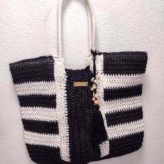 Brand New Condition Trendy White Beach Bag With Handles, Trendy White Beach Bag With Braided Handles, Chic White Beach Bag With Double Handles, Trendy White Beach Bag For Shopping, Everyday White Crochet Bag With Handles, Chic White Rectangular Crochet Bag, White Chic Crochet Shoulder Bag, White Beach Bag With Adjustable Strap, White Crochet Bag With Handles For Everyday