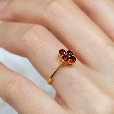 Garnet Birthstone Rings, Vintage Garnet Rings, Garnet Ring Gold, Diamond Shaped Engagement Ring, Garnet Wedding Rings, Garnet Ring Vintage, Graduation Rings, Womens Rings, Garnet Birthstone