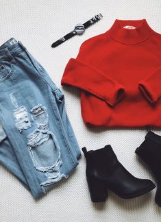 Get X'mas vibing with this comfy red sweater! Magazine Inspiration, Sweatpants Outfit, Coat Outfit, Design Magazine, Red Sweater, Winter Mode, Outfit Goals, On The Floor