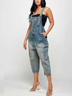 Flare Jeans Style, Denim Jumper, Sleepwear Sets, Classic Fashion, Vintage Denim, Aspen, Jeans Style, Flare Jeans, Classic Style