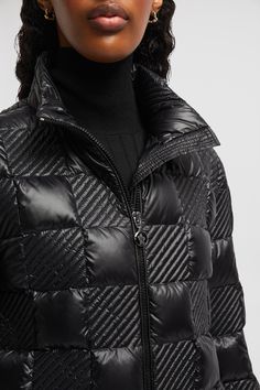 Crafted from longue saison, the Ancy down jacket offers lightweight warmth. Inspired by the '60s, this long jacket features a quilted checkerboard motif. Personalized Jacket, Outdoor Trekking, Slides Women, Summer Gifts, Cardigan Shirt, Outerwear Outfit, Down Jackets, Long Jacket, Ski Pants