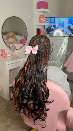 30 Inch French Curl Braids, Goddess French Curls, Hairstyles To Put Your Braids In, French Curls Braids Colors, Braided Hairstyles For Birthday, Long French Curl Braids, French Braids With Curls, Bday Braids, Black French Curls