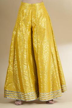 Shop for Neha Khullar Yellow Chanderi Silk Kurta Gharara Set for Women Online at Aza Fashions Embroidery Zardozi, Sheer Dupatta, Dupatta Border, Yellow Kurta, Yellow Embroidery, Women Kurta, Silk Kurta, Luxury Sale, Silk Brocade