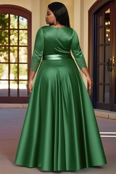 Xpluswear Emerald Green Church Dress, Latest Women Dress Designs, Evening Gowns Green, Church Dresses For Women Classy Chic, Plus Size Evening Gowns, Wife Dress, Maxi Dress Design, Latest Bridesmaid Dresses, Plus Size Evening Gown