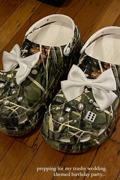 Camo Crocs, Dope Jewelry Accessories, Shoe Inspo