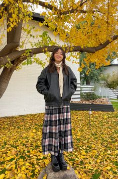 Maxi Outfit Winter, Plaid Maxi Dress Outfit, Scarf And Skirt Outfit, Maxi Skirt Leather Jacket Outfit, Midi Skirt And Jacket Outfit, Plaid Pleated Maxi Skirt Outfit, Maxi Skirt Plaid, Long Plaid Skirt Outfit Aesthetic, Long Skirt Jacket Outfit