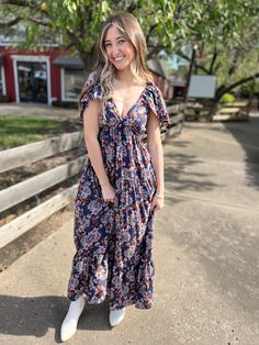 This dress is giving us all the Beth Dutton vibes! Blue Bohemian Maxi Dress With Flutter Sleeves, Orange Color Palette, Beth Dutton, Orange Color Palettes, Navy And Orange, Butterfly Sleeves, Paisley Design, Love And Respect, Tornado