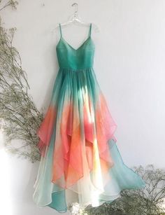 Áo Blu, Fest Outfits, Spaghetti Strap Prom Dress, Long Evening Dress, Tie Dye Outfits, Skirt Maxi, Fashion Attire, Stylish Dress Designs, Indian Fashion Dresses