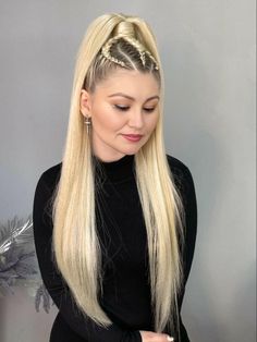 Kanekalon Hairstyles Ponytail, Up Wedding Hair, Half Up Wedding, Half Up Wedding Hair, Intricate Braids, High Ponytail Hairstyles, Wedding Hair Ideas, Feed In Braid, Classic Hairstyles