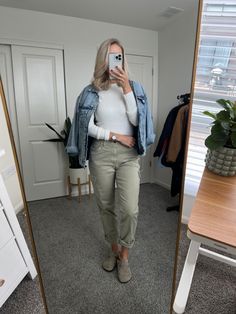 Fall fashion Birkenstock clogs cargo pants Birkenstock Clogs Outfit Work, Clogs Outfit Work, Birkenstock Clogs Outfit Fall, Clog Outfits, Birkenstock Clogs Outfit, Clogs Outfit Fall, Everyday Outfits Fall, Teacher Attire, Birkenstock Clogs