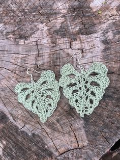 mint green crochet thread monstera earrings. 2.5 inches long including the fish hook earring, 2 inches wide. Beach Crochet Jewelry In Green, Green Macrame Jewelry For Summer, Monstera Earrings, Green Crochet, Crochet Thread, Fish Hook Earrings, Thread Crochet, The Fish, Fish Hook