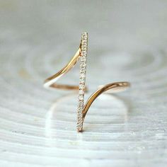 قلادات متدلية, Vertical Bar, Bar Ring, Gold Rings Fashion, Gold Ring Designs, Ring Fashion, Online Jewelry Store, American Jewelry, Gold Jewelry Fashion