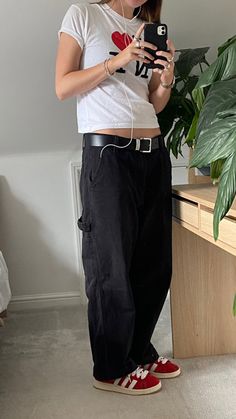 Masc Going Out Outfits, Summer Masc Outfits, Bi Fashion, Campus 00, Straight Jeans Outfit, Androgynous Outfits, Campus Outfit, Masc Outfits, Fashion Forward Outfits