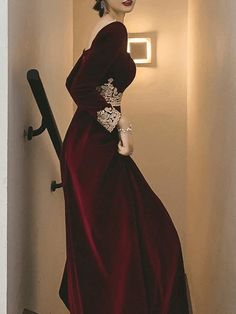 A-Line Vintage Formal Velvet Evening Dress with Appliques,Long Sleeve Dinner Dresses Elegant Vintage Wedding, Wedding Guest Formal, Velvet Evening Dress, Velvet Prom Dress, Fall Wedding Guest, Valentines Day Dresses, Fall Wedding Guest Dress, Floor Length Prom Dresses, Vintage Black Dress