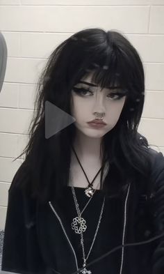 Black Hair With Bangs Grunge, Gothic Hairstyles Medium, Alt Long Hair, Hairstyles Long Hair With Bangs, Black Goth Hair, Gothic Bangs, Alt Hairstyles For Long Hair, Long Goth Hair, Gothic Hairstyles Long