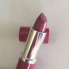 Clinique Pop Lip Colour + Primer Sample In Color: Plum Pop. Brand New/Never Used. Comes As Is - No Box. (#Mu1) Clinique Lipstick, Clinique Pop, Makeup Board, Clinique Makeup, Lipstick Color, Lip Colour, Lipstick Colors, Makeup Lipstick, Pink Red