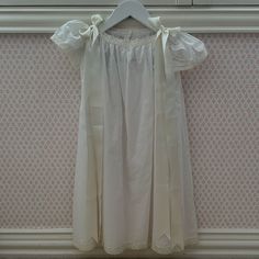 This Was Never Worn And In Perfect Condition. It’s A Gorgeous Dress And Perfect For Any Formal Church Event Or Birthday. Size 24 Months But Runs Large. White Short Sleeve Bedtime Dress, Elegant Off-white Baptism Dress With Ruffles, Classic Dress, Cream White, Gorgeous Dresses, Set Dress, Colorful Dresses, Cream, Birthday