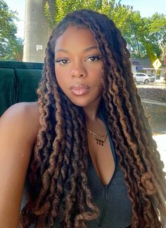 Multi Color Locs Black Women, Multi Color Locs, Ombre Locs Black Women, Different Types Of Locs, Color Locs Black Women, Two Tone Locs, Types Of Locs, Starting Locs, Color Locs