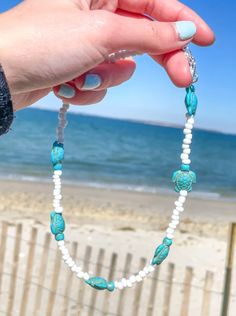 Our beautiful Blue and white handmade beaded choker. Check out our choker collection! we have so many unique and different chokers to choose from! Large Arrangement, Southern Jewelry, Blue Turtle, Surf Jewelry, Diy Beading, Beachy Jewelry, Preppy Jewelry, Pretty Jewelry Necklaces, Sea Jewelry