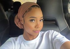 Christian Head Scarf, Christian Veiling Black Women, Christian Veil, Headscarf Ideas, Headscarf Styles, Christian Veiling, Headwrap Styles, Headwrap Hairstyles, Protective Hairstyles For Natural Hair