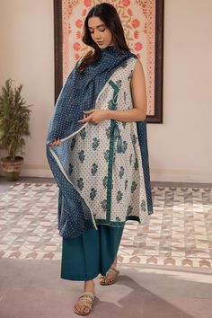 Zellburry Shirt Shalwar Dupatta - 1064 Essential Summer Lawn Collection 2024 Summer Lawn, Shalwar Kameez, Suit Fabric, Pakistani Outfits, Indian Fashion, Clothing Brand, Lawn, Online Shopping, The Originals