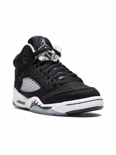 the nike air jordan iv is available in black and white