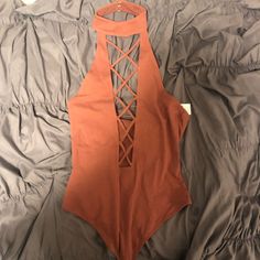 Brand New! Never Worn! Chic Sleeveless Bodysuit For Fall, Summer Stretch Bodysuit For Date Night, Stretch Bodysuit For Date Night In Summer, Summer Date Night Stretch Bodysuit, Brown Stretch Summer Bodysuit, Summer Brown Stretch Bodysuit, Solid Color Bodysuit For Summer Going Out, Solid Color Summer Bodysuit For Going Out, Trendy Sleeveless Bodysuit For Fall