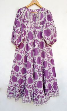 "ITEM DESCRIPTION purple paisley printed cotton long maxi dress - Henley neckline with cotton ties maxi dress - 3/4th sleeve maxi dress Features: 3/4th sleeve, Henley neck, Long dress Material: Cotton cambric Fabric: 100% cotton soft light weight ethnic print fabrics  Sleeve Length = 18 inch For more sizes & their measurement, please refer our below chart to understand the sizes variations available with us For your size requirement, please mention your size in seller note at the time of buying. Tie Maxi Dress, Modest Dresses Casual, Purple Paisley, Ethnic Print, Maxi Robes, Boho Maxi, Boho Maxi Dress, Maxi Dress With Sleeves, Long Maxi