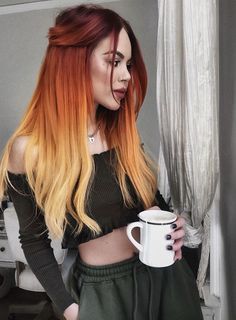 Ginger And White Hair, Halloween Hair Ideas, Fire Ombre Hair, Amazing Hair Color, Tortoiseshell Hair, Red Ombre Hair, Haircare Tips, Luanna Perez, Fox Hair