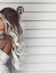 Black To Platinum Blonde Hair, Fun Colors For Brunettes, Sassy Haircuts Medium Choppy Layers, Medium Length Icy Blonde Hair, Dark Roots Blonde Hair Balayage Platinum, Under Color Hair Ideas Blondes, Unusual Hair Colours, Brown To Blonde Transition, Spring Hair Color Ideas For Blondes