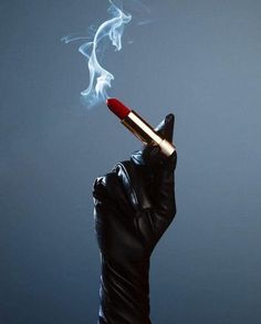 Tyler Shields, Riot Grrrl, Dark Feminine Aesthetic, Photoshoot Concept, Foto Art, Red Aesthetic, Art Hand, 로고 디자인, Photography Inspo