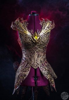 3D Printed Armour by Melissa Ng Weird Clothing, Extraordinary Fashion, Felicia Day, Fantasy Clothes, 3d Printing Art, Cosplay Armor, Fantasy Costumes, Fantasy Armor, Fantasy Dress