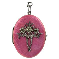 1stdibs - Antique Enamel Sterling Locket On Enamel Chain Pearl Sterling Silver Enamel Locket, Edwardian Jewelry, Jewelry Lockets, Gold Armband, Pink Enamel, Vintage Jewels, Enamel Jewelry, Online Jewelry Store, Color Rosa