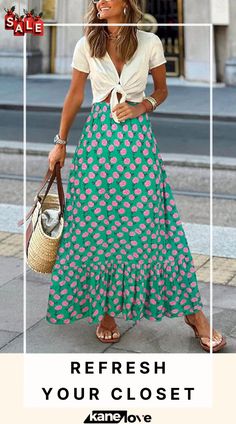 Coastal Charisma Printed Elastic Waist Maxi Skirt Casual Lined Maxi Skirt For Vacation, High Waist Casual Skirt For Vacation, Retro Non-stretch Summer Skirt, Retro Non-stretch Skirt For Summer, Casual High Waist Skirt For Vacation, Casual Non-stretch Maxi Skirt For Beach, Trendy Non-stretch Skirt For Vacation, Casual Midi Skirt For Vacation, Non-stretch Vacation Skirt With Pockets