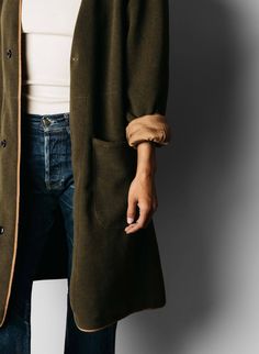 Rain Coat Outfit, Imogene And Willie, Military Trench Coat, Imogene Willie, Fall Fashion Coats, Coat Outfit, All Jeans, Fall Coat, Rain Coat