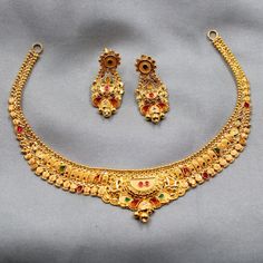 22K Gold Indian Handmade Bridal Necklace Set Bollywood Style Gold Jewelery K3661 Gold Necklace Set Indian, 22k Gold Necklace Set, Bohemian Holiday, 22k Gold Necklace, Necklace Set Indian, Designer Diamond Jewellery, Wholesale Silver Jewelry, Bridal Necklace Set, Bollywood Style