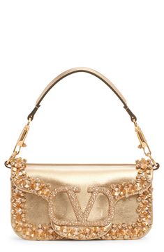 Gold Designer Bag, Metallic Leather Bag, Fashion Trend Board, Valentino Bag, Badass Style, Embroidery Bags, Gold Handbags, Luxury Purses, Valentino Bags