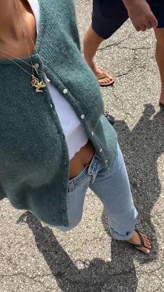 Look Legging, Skandinavian Fashion, Paris Mode, Looks Party, Looks Street Style, Cardigan Outfits, Mode Inspo, 가을 패션, Mode Inspiration