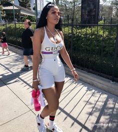 black baddie brunch outfit Outfit Ideas Baddie, Baddie Outfits Summer, Party Outfit Night Club, Gucci Outfit, Lola Monroe, 90s Fashion Outfits Hip Hop Party, Rich Fashion, Party Outfits Night, Black Jeans Outfit