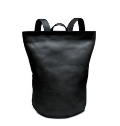 Black Modern Backpack With Large Capacity For Daily Use, Modern Satchel Backpack With Dust Bag, Luxury Bucket Backpack For Everyday Use, Daily Use Backpack, Modern Everyday Leather Bucket Backpack, Modern Leather Bucket Backpack, Modern Leather Bucket Backpack For Daily Use, Modern Bucket Leather Backpack For Daily Use, Modern Large Capacity Bucket Bag Backpack