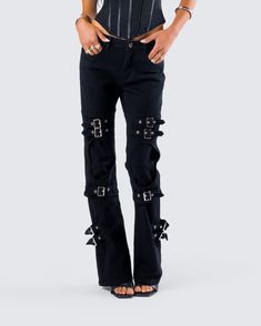 Strap in and let’s ride 😈 These black denim buckle jeans are complete with a low rise, a flared leg, and a knee panel and will instantly take your look from 0 to 100 🖤 Jeans With Straps, Buckle Jeans, Black Off Shoulder, Graphic Top, White Jersey, Pocket Pants, White Mini Dress, Black Denim, Best Sellers